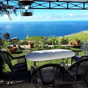 Ferienhaus Au Petit Madere, Prazeres